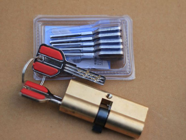 潮安24小时上门开锁公司